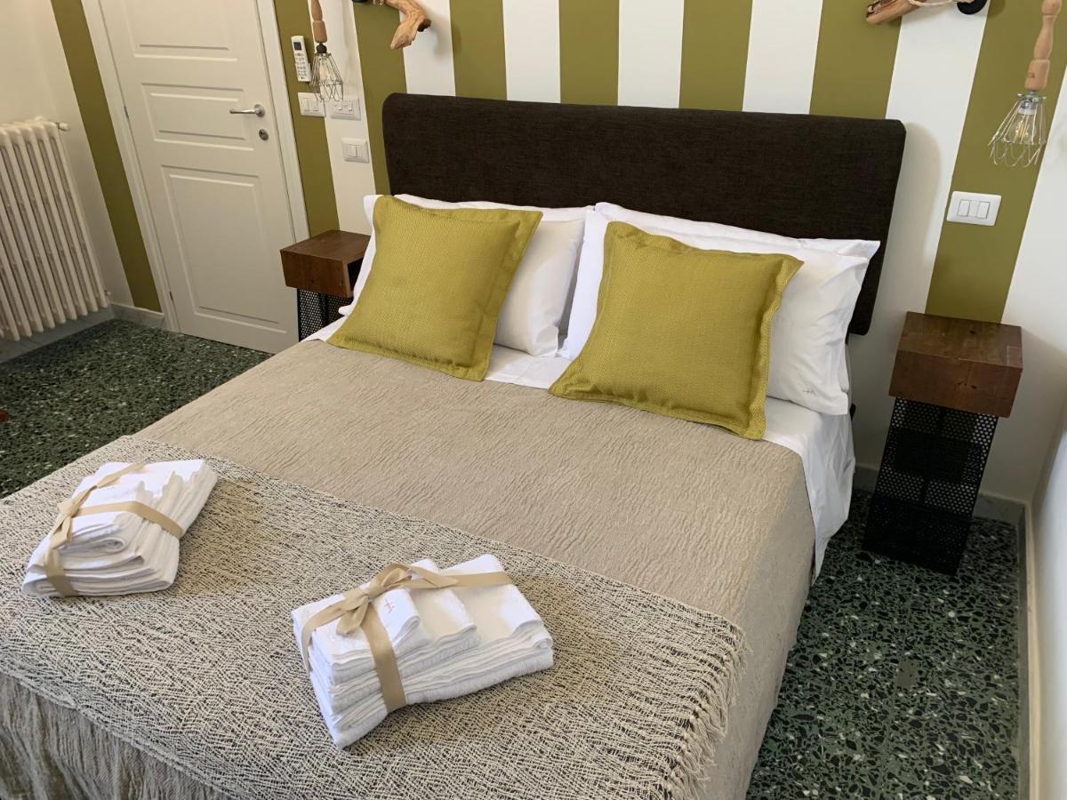 Bed and Breakfast Habitare Lecce & Salento Exterior foto