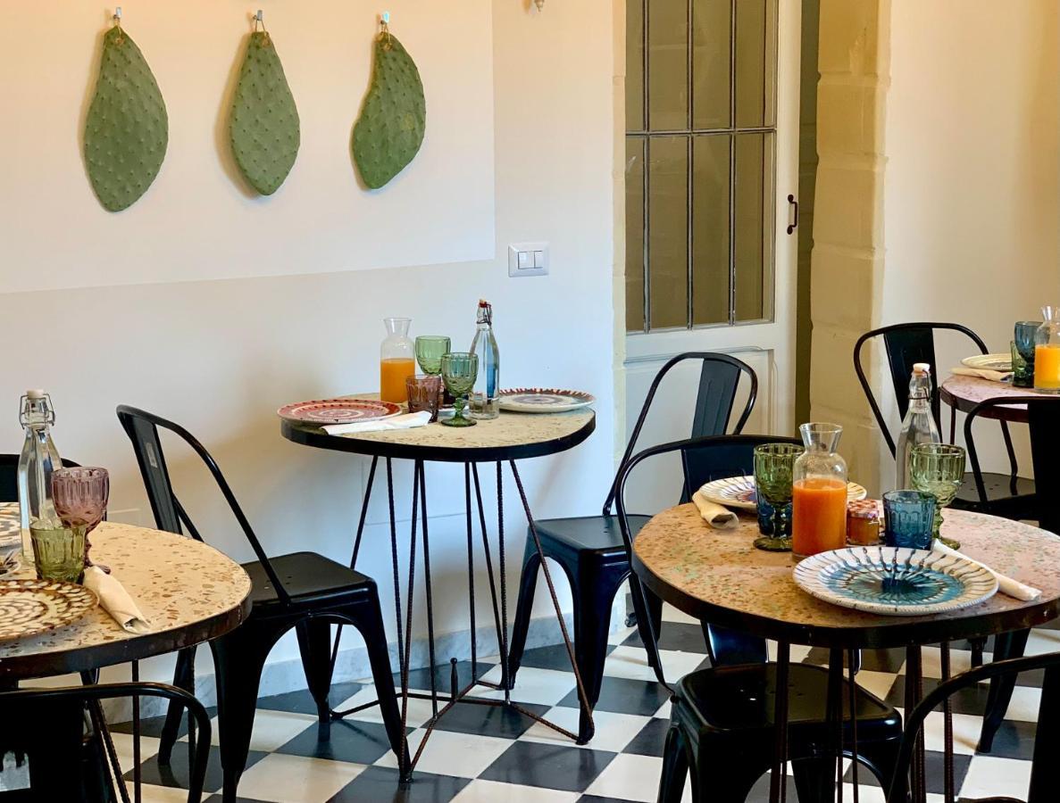 Bed and Breakfast Habitare Lecce & Salento Exterior foto